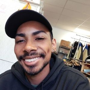 Meet your Posher, Perry